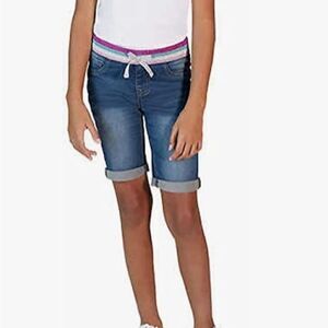 VIGOSS SIZE 8 GIRLS THOMPSON BERMUDA SHORTS